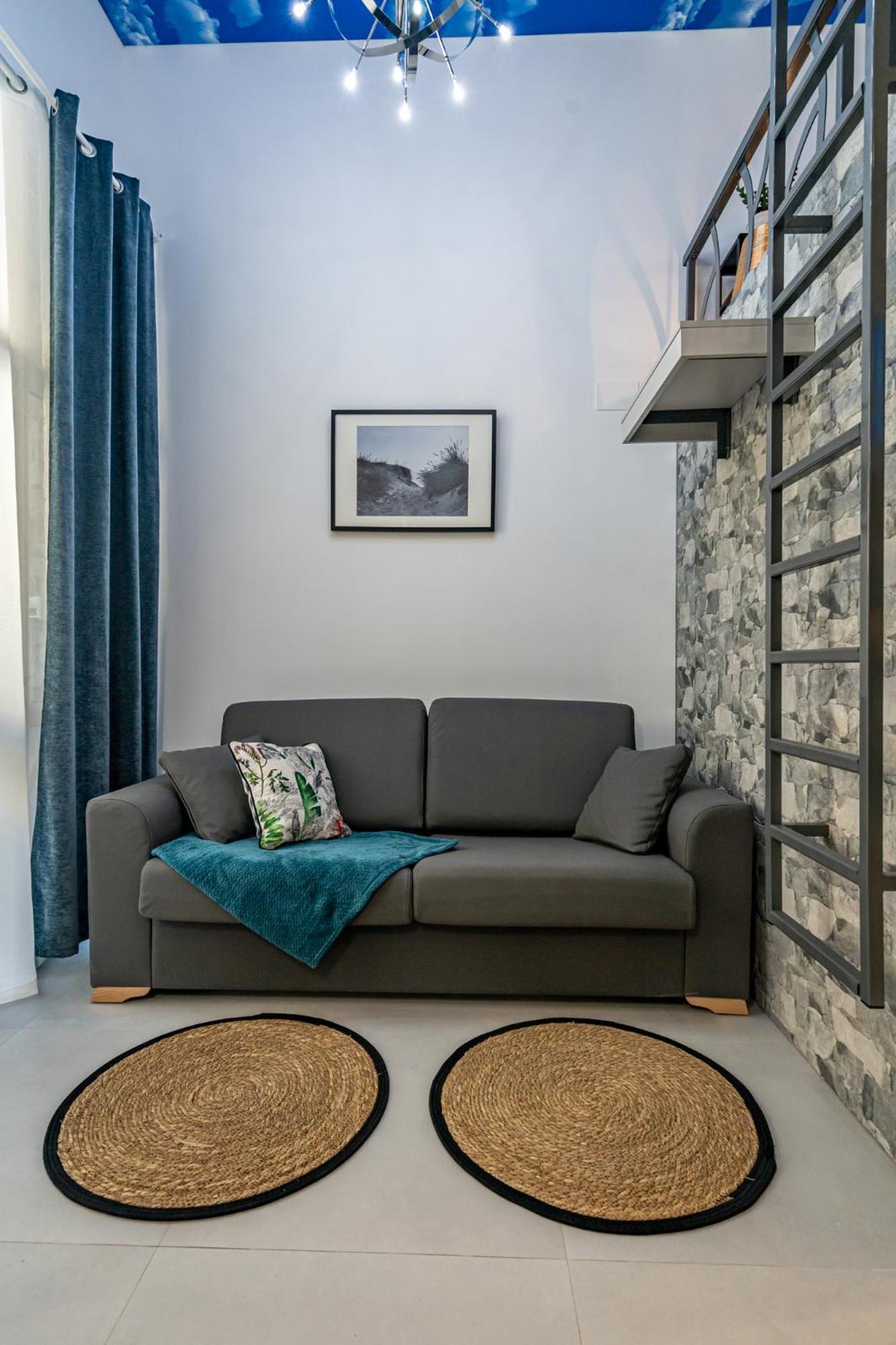 Exquisite Studio Apartment With An Original Design Valencia Eksteriør billede